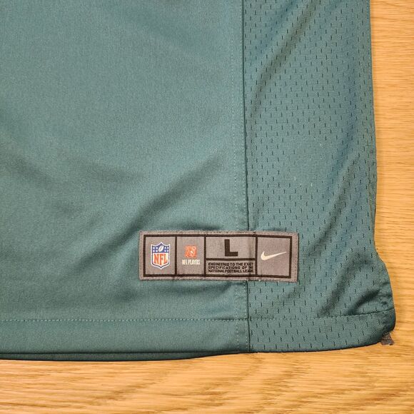 Nike Teal and Black Men's Jersey - Picture 8 of 10